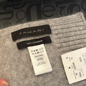 Tahari Light Gray Cashmere Scarf